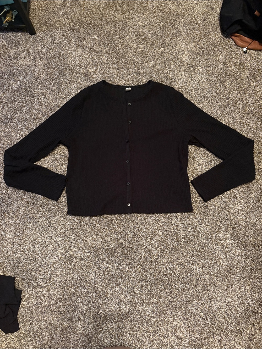 Black Ribbed Button-Front Women's Top Go-Recycled
